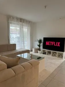 Superbe Appartement - Near Paris - 科尔贝埃索讷