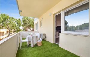 Awesome Apartment In Lido Di Fermo