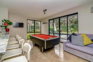 Houghton Luxury Villa