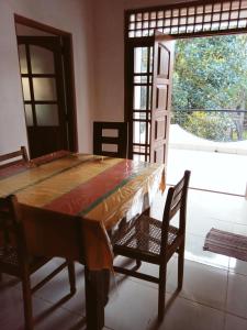 Green Villa Home