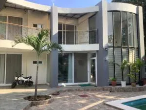 Casa quinta el rey - Warnes