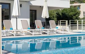 Beautiful Home In Seget Vranjica