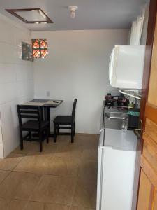 Casa terceiro piso, meio de várias praias