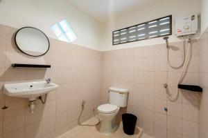 Lanta School Beach Resort