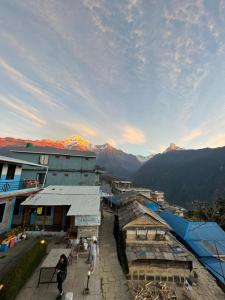 Meshrom Guest House and Restaurant