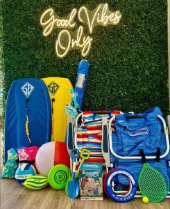 1 Block to the Sand Stylish & Spacious Studio!