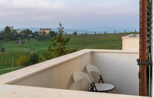 Gorgeous Apartment In Moscufo With Wifi