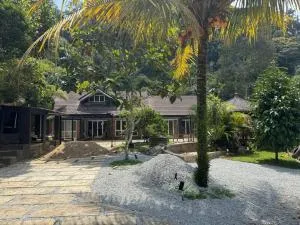 Sunrise Villa, Genting Sempah - 峇冬加里