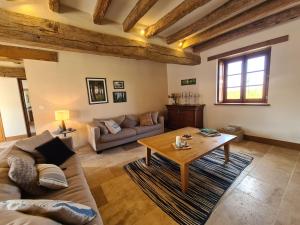 Maisons de vacances Gite en Berry : nature, velo et peche - FR-1-591-709 : photos des chambres