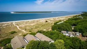 13102 Pelican Watch - جزيرة اديستو