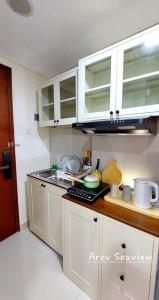 Arev Seaview At Pollux Habibie Bluhen Tower 2502