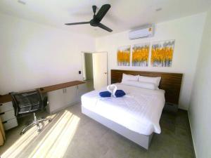 Modern pool villa 3 bedrooms