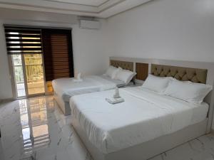 OYUSTAY Clark Terrace condo Staycation with 2 beds near airport HANN CASINO