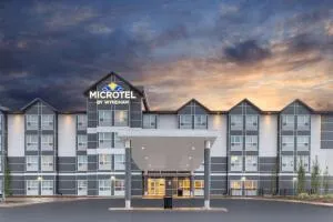 Microtel Inn & Suites by Wyndham Fort McMurray - Waterways