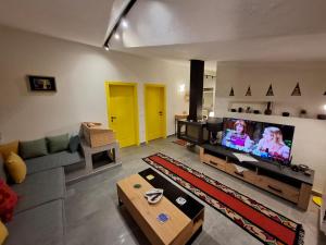 Domin Apartment, Golem, Durrës