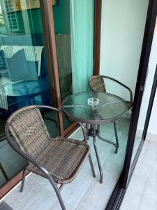 Deluxe Twin Bed Apartment by Renttini