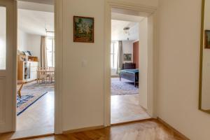 Prague Heart of Old Town Comfy Home 2BDR 2BATH