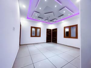 Hotel White Garden - Near Jaypee Hospital