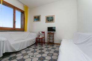 Marcelli, quadrilocale con terrazzo vista mare - M117