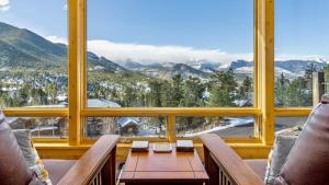 Garlands Alpine Lodge Condominium 3 Bedroom condo