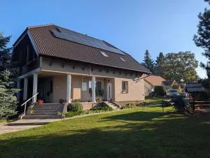 Virágos Apartman Balatonszemes - Nagycsepely