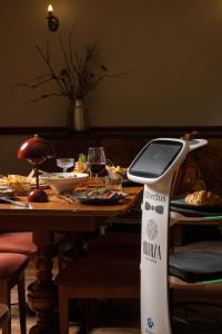 OBERŻA POD RÓŻĄ restauracja, sauny, jacuzzi