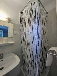 Hotels L'Aiguebelle : photos des chambres