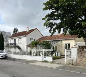 Nantes Maison entière 5 lits La Coulée - 埃德尔河畔拉沙佩勒