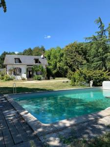 Villas Maison de campagne avec piscine et etang : photos des chambres