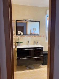 Adosado con Jacuzzi en Anguciana