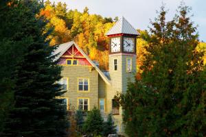 Calabogie Peaks Hotel, Ascend Hotel Member