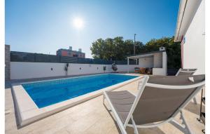 3 Bedroom Cozy Home In Biograd Na Moru