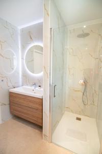 Appartements 4 pieces Luxe - Acces Piscine : photos des chambres