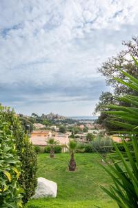 Appartements 4 pieces Luxe - Acces Piscine : photos des chambres