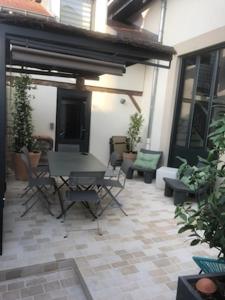 Maisons de vacances Maison Loiseau - Maison Calme au Centre de Beaune : photos des chambres