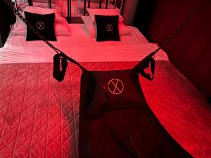 Exclusive BDSM Apartment Kraków - ADULTS ONLY