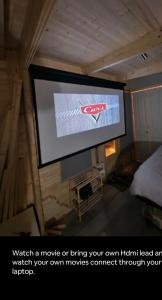 Super cosy, self-contained cabin private Ensuite