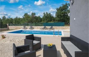 Awesome Home In Malisi With Kitchen 
