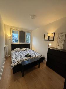 Appartements 4 Beds Apartment close PARIS center : photos des chambres