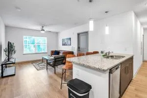 Dockside Dreams by Lake Hartwell with Clubhouse Amenities - Pendleton