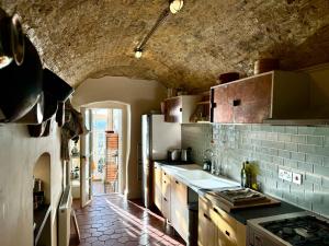 Seaside Beach House and Smugglers Caves