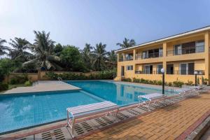 Pebble 1 BHK Apartment by tisyastays