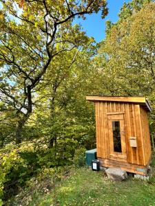 Farm Stay Happy Dogs Ranch