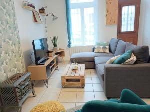 Maisons de vacances L'artistique, 4 lits, 2 chambres, stationnement gratuit, spacieux, atypique : photos des chambres