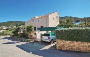 Three-Bedroom Apartment In Racisce - Zavalatica