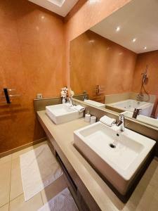 Villa sur golf avec piscine privée chauffée