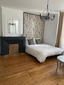 Sylo-V CHAMBRE EDGAR