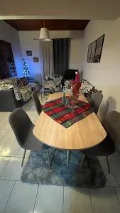 My Sweet Home - Stefanosaíoi