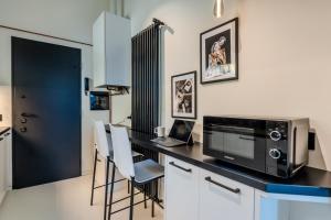 Navigli - Design Apartment with Private Terrace