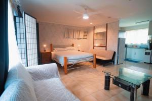 JJJGM PLACE @ ALEX HILLS